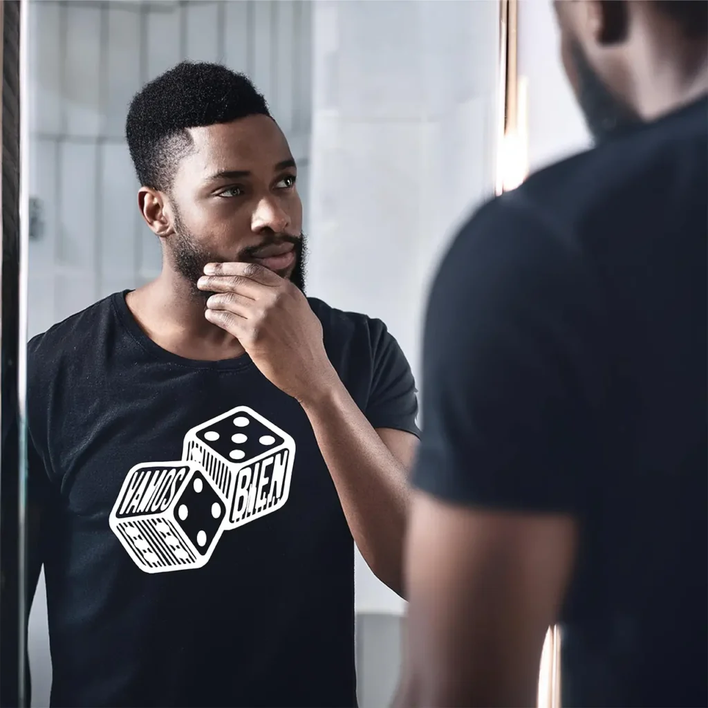 diseños en playeras negras-08